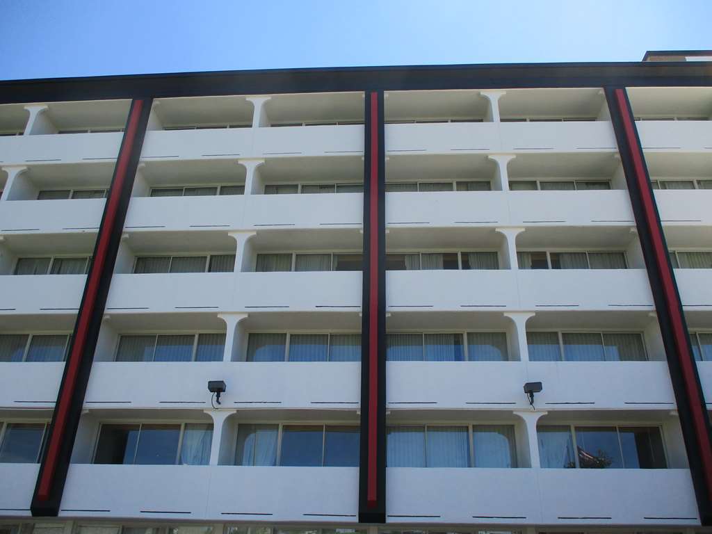 堪萨斯城体育大楼贝斯特韦斯特高级酒店 外观 照片